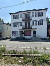 Building Photo - 107 Ames St
