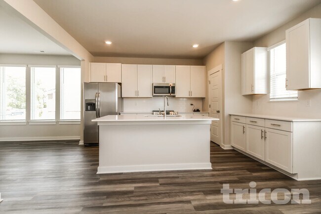 Foto del edificio - 1728 Lannister Ave