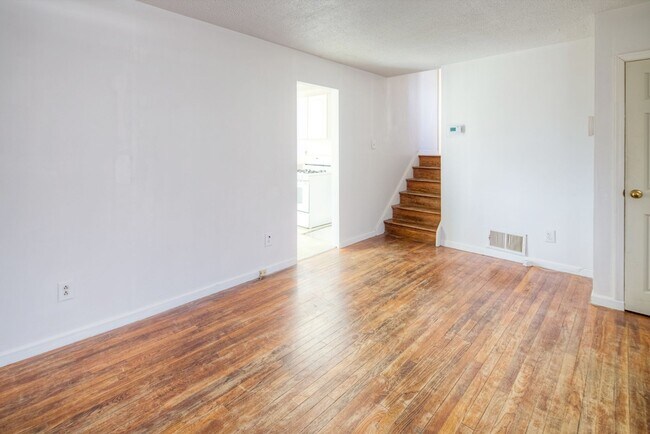 Foto del edificio - 203 Sycamore Rd
