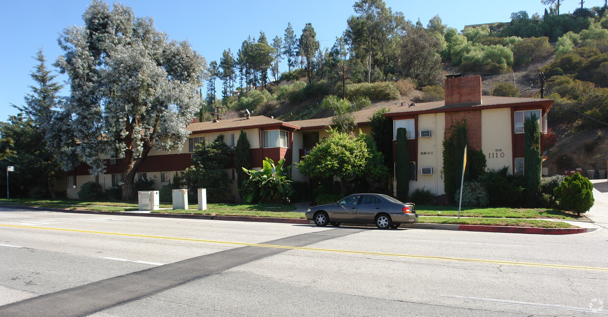 Primary Photo - 1110 Verdugo Rd