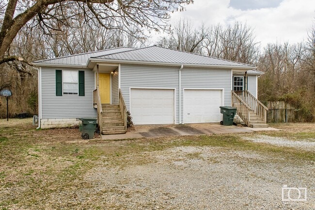 Building Photo - 5709 W Michael Cole Dr