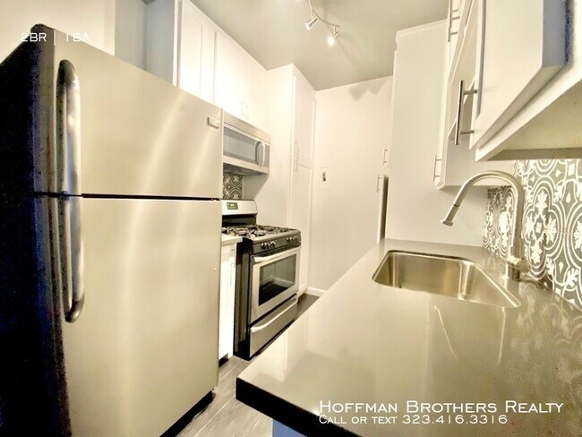 Building Photo - Dream Lofts