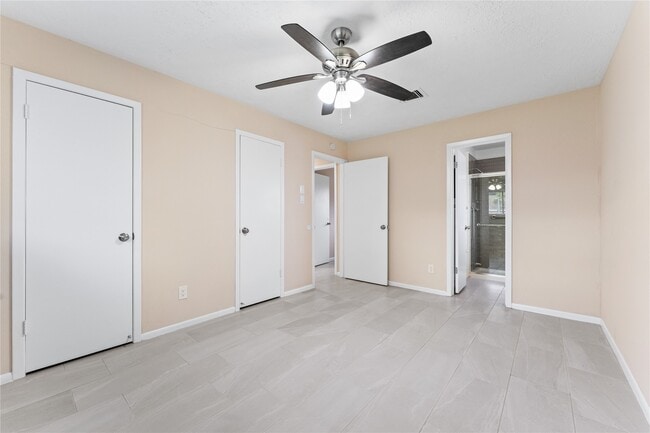 Building Photo - 1431 Epsilon St