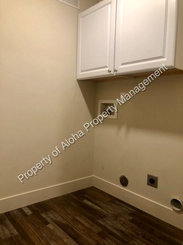 Building Photo - 1026 S Elder St