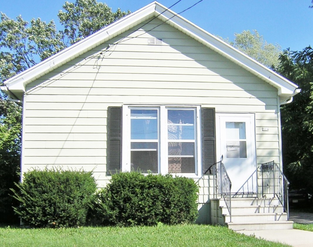 Primary Photo - 814 Mckinley St