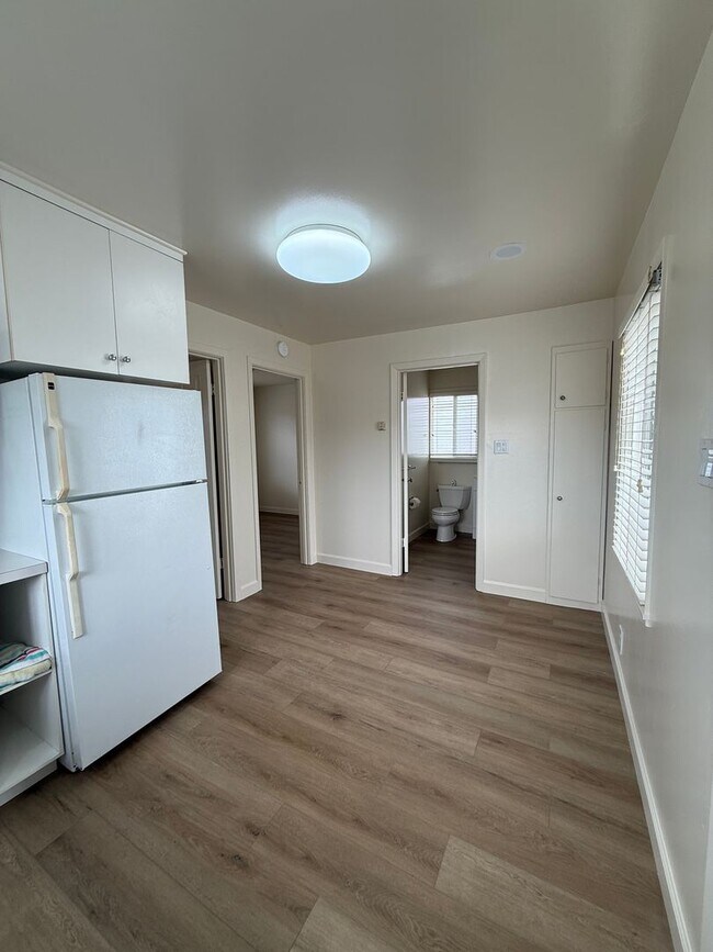 Foto del edificio - 622 Tamarack Ln