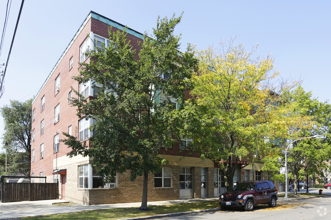 Building Photo - Humboldt Park Residence