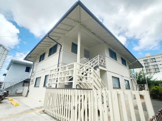 Building Photo - 2219 Citron St