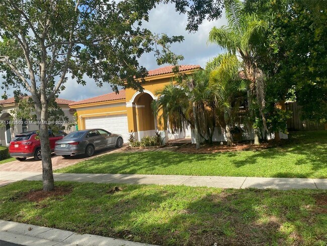 Foto del edificio - 2106 NE 40th Ave