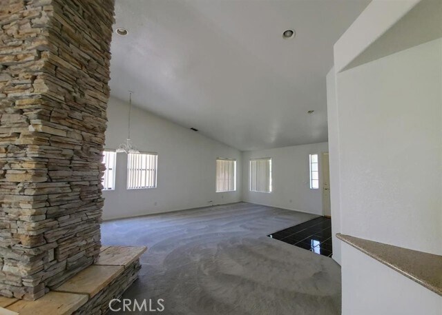 Foto del edificio - 27805 Hummingbird Ln