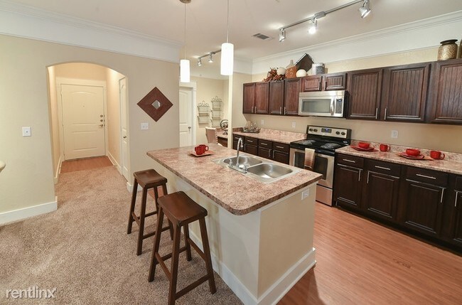 Foto del edificio - 12600 N Beach St