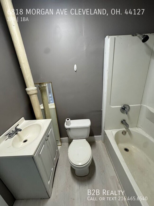 Building Photo - 6818 Morgan Ave