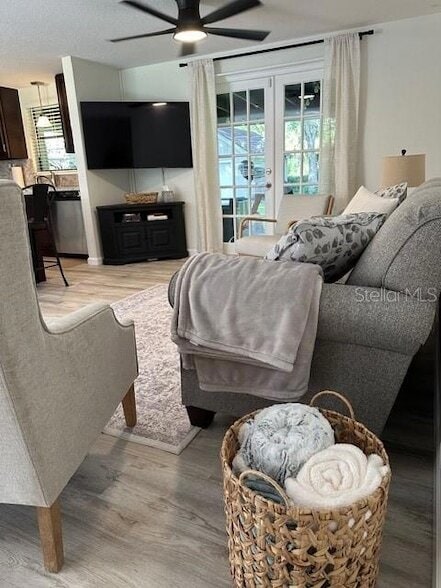 Photo - 2938 W Mark Dr House