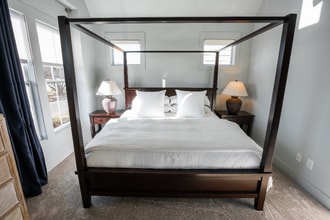 Building Photo - 1608B 16th Ave N Building Photo - 1608B 16th Ave N