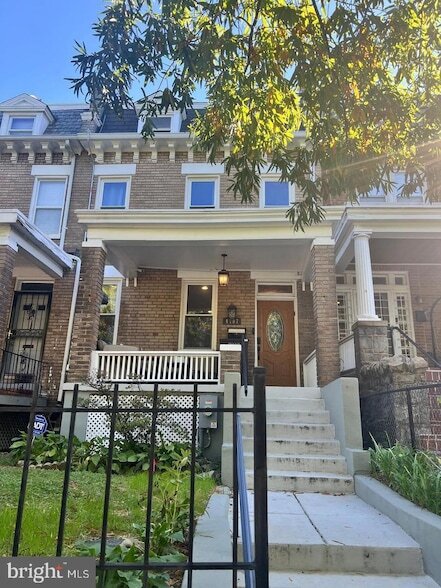 Building Photo - 4707 Georgia Ave NW