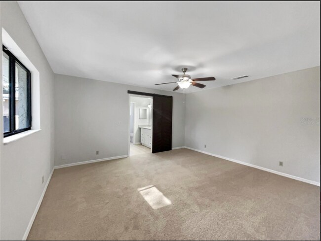 Foto del edificio - 236 Longhorn Dr