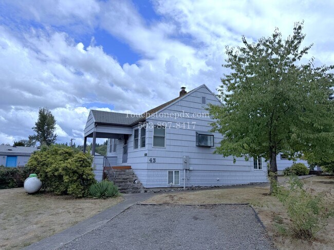 Foto del edificio - 18830 S. Highway 99E #43