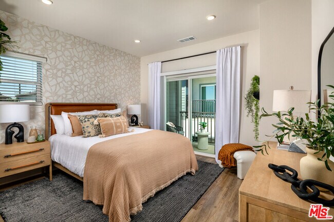 Building Photo - 13995 Foothill Blvd