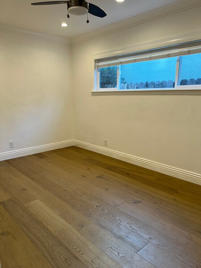 Foto del edificio - 1454 N Clybourn Ave