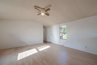 Building Photo - 13202 Hilltop Ct
