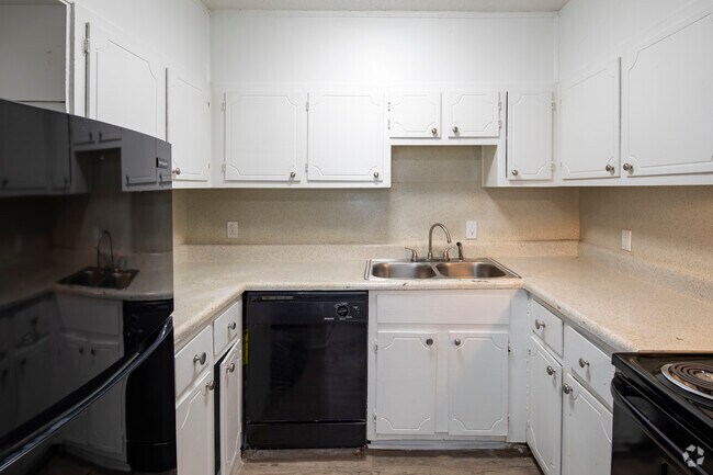 3HAB, 2BA - 1,200 ft² - Clay Landings