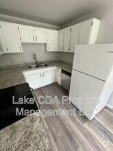 Building Photo - 1099 Woolsey Dr