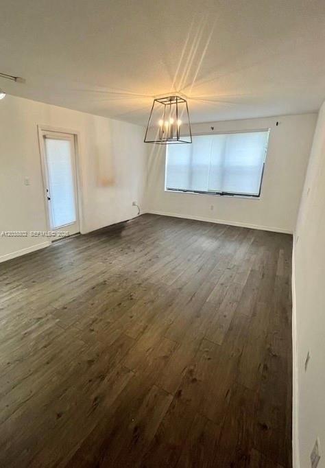 Foto del edificio - 4501 W McNab Rd