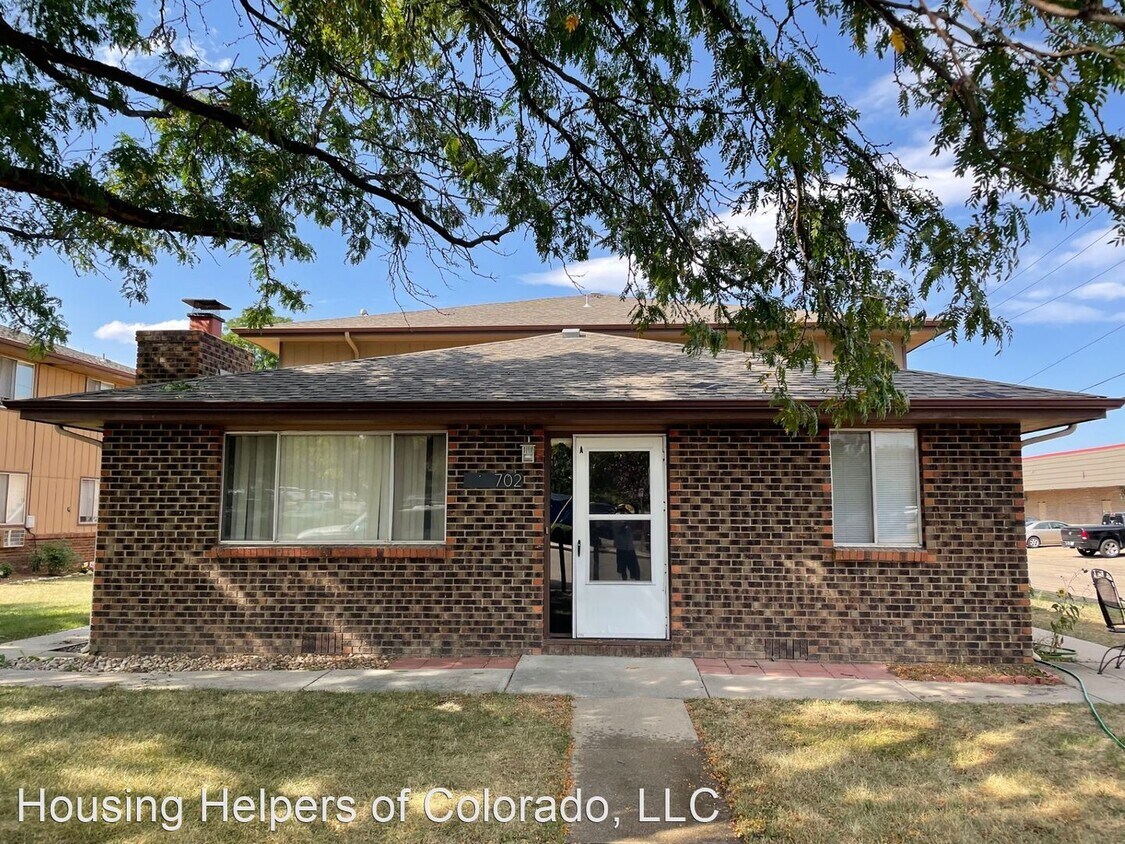Primary Photo - 2 br, 1 bath House - 702 Delaware Ave #C