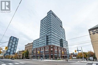 Building Photo - 181 Huron St