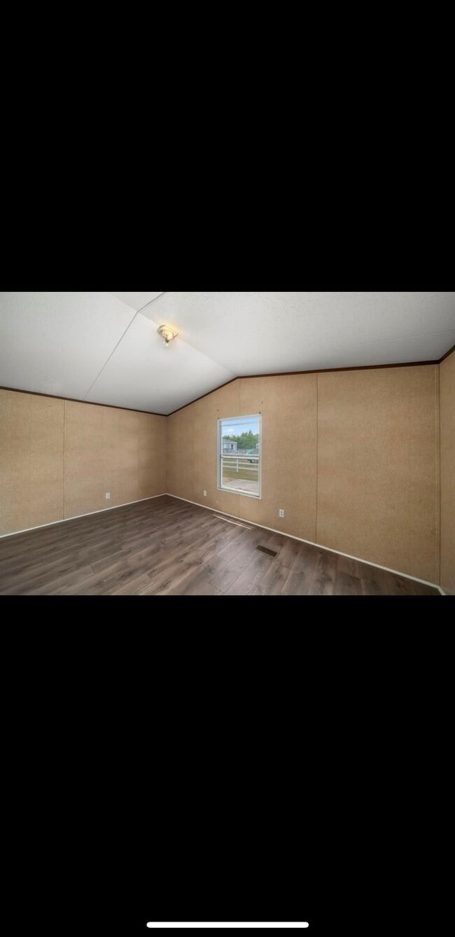 Building Photo - 4018 Krampota Ln