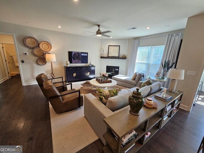 Building Photo - 438 Southbridge Pass