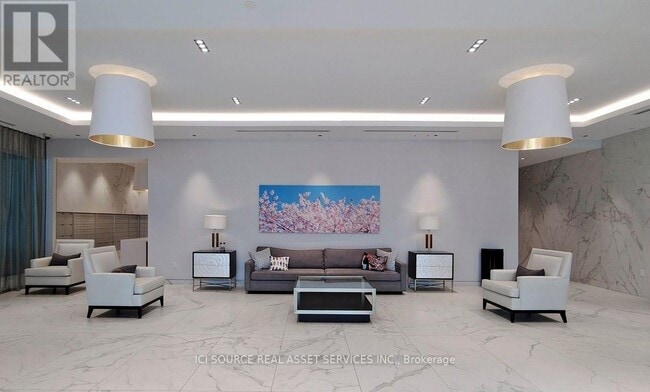 Photo du bâtiment - 1926 Lake Shore Blvd W