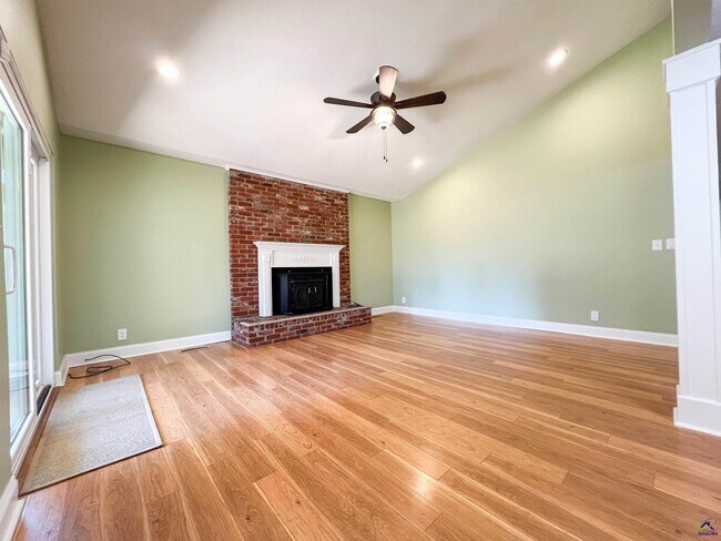 Foto del edificio - 1205 Morningside Dr