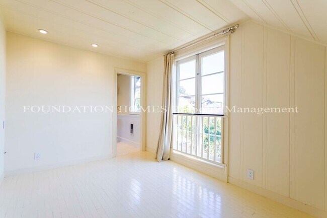 Building Photo - 414 Richardson St