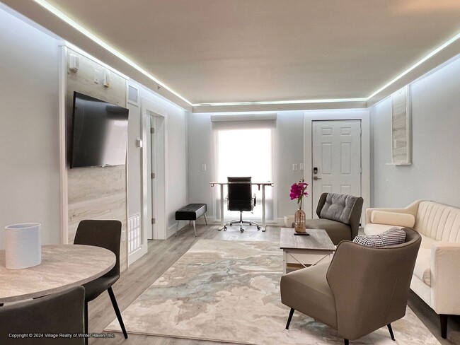 Interior Photo - The Jade