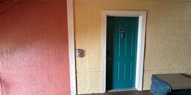 Foto del edificio - 2713 Via Murano