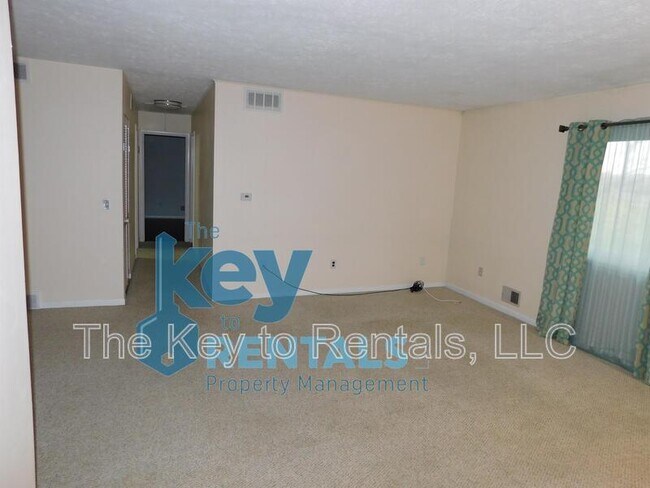 Foto del edificio - 447 Eastbrooke Ln