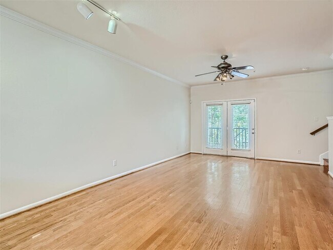 Building Photo - 12707 Boheme Dr