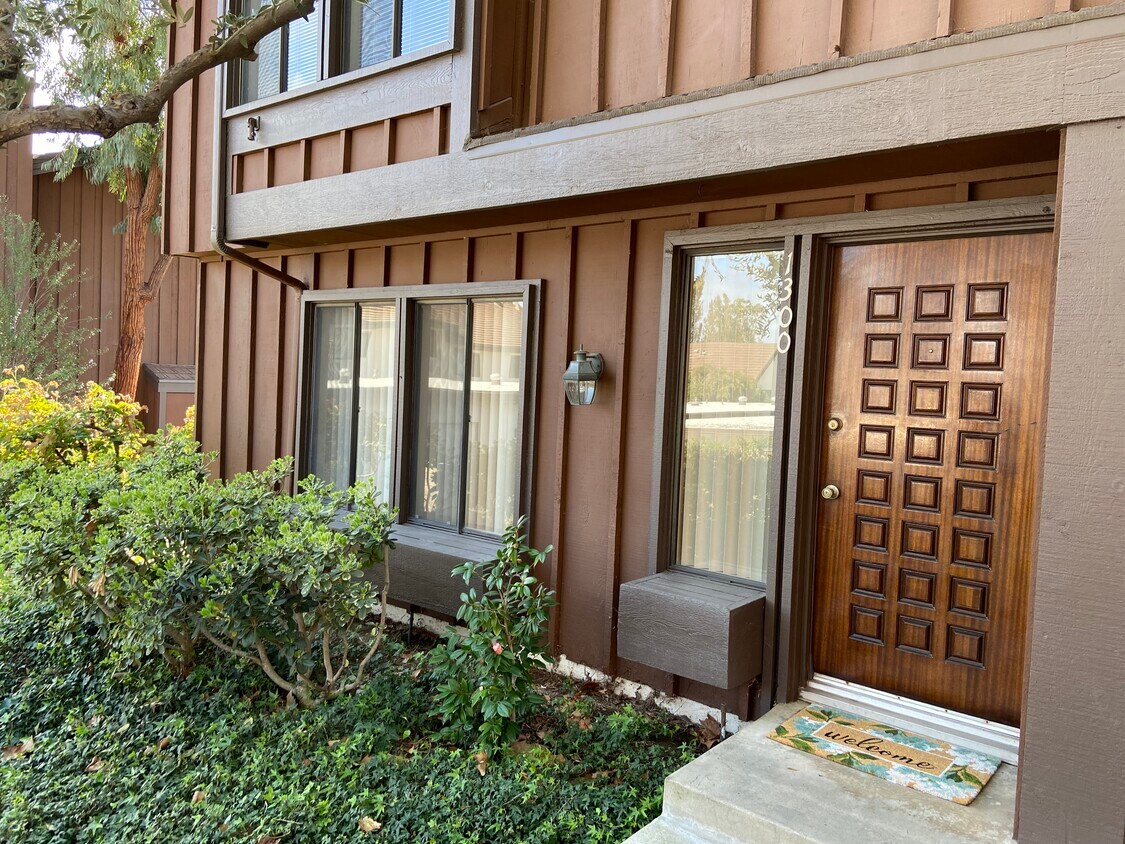 1300 Stonewood Ct San Pedro CA 90732 Townhome Rentals in San Pedro