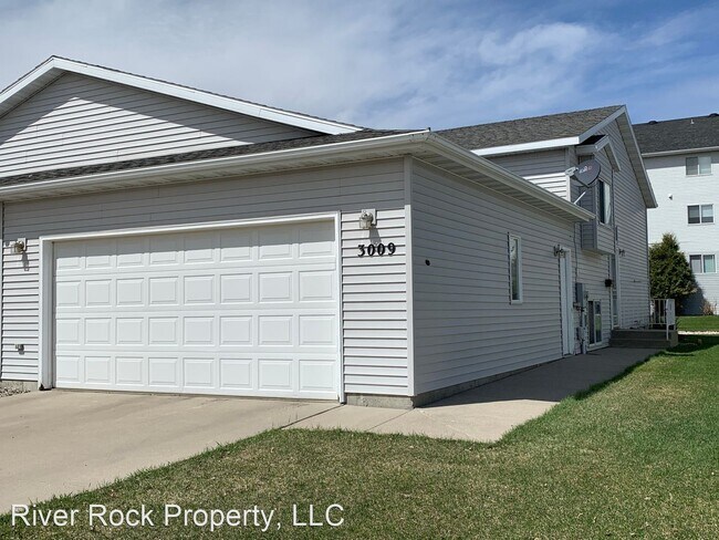 Building Photo - 3 br, 2 bath House - 3009 Dakota Park Circ...