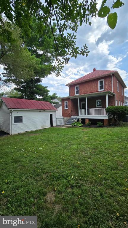 Building Photo - 120 W Whitlock Ave
