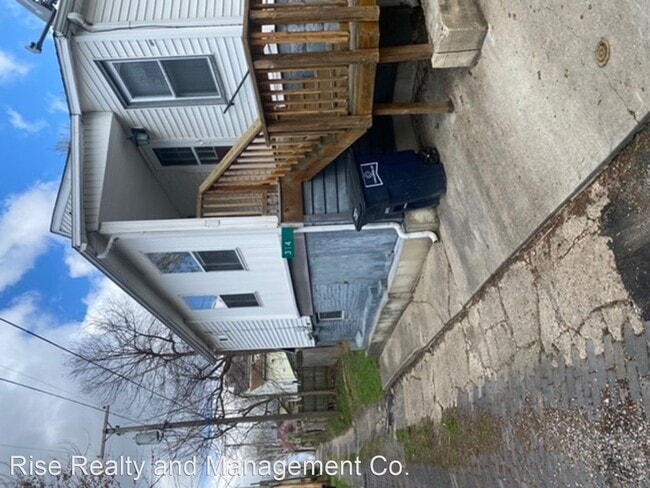 Foto del edificio - 3 br, 2 bath House - 314 E Mulberry St