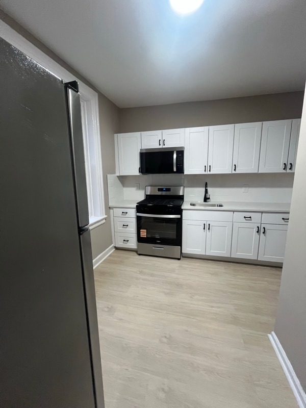 Building Photo - 38 Winans St