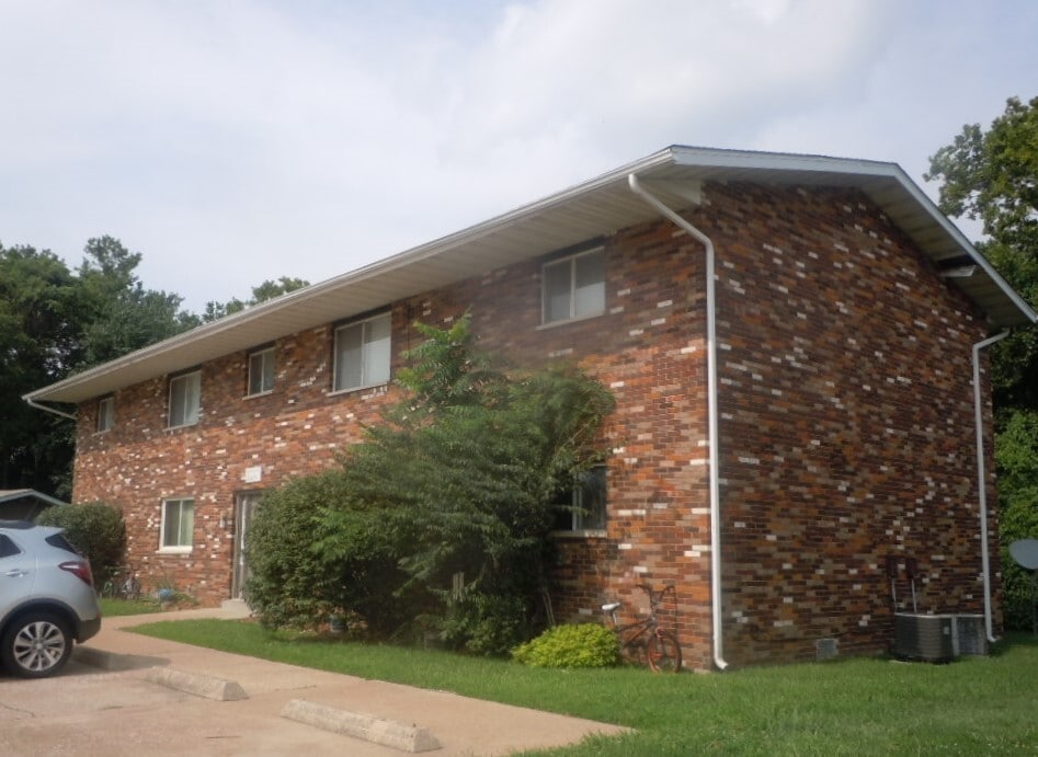 Primary Photo - 724 Patty Dr