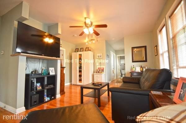 Building Photo - 78 Parsons St