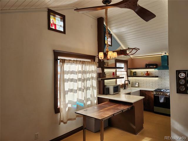 Building Photo - 3335 Dexter St