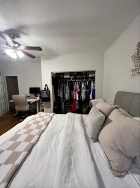 Foto del edificio - 648 W Waveland Ave