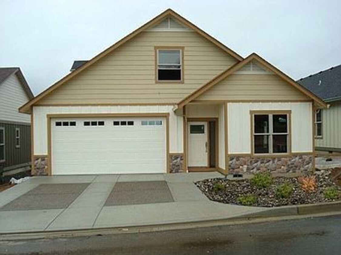 511 Wildcat Canyon Rd, Sutherlin, OR 97479 House Rental in Sutherlin