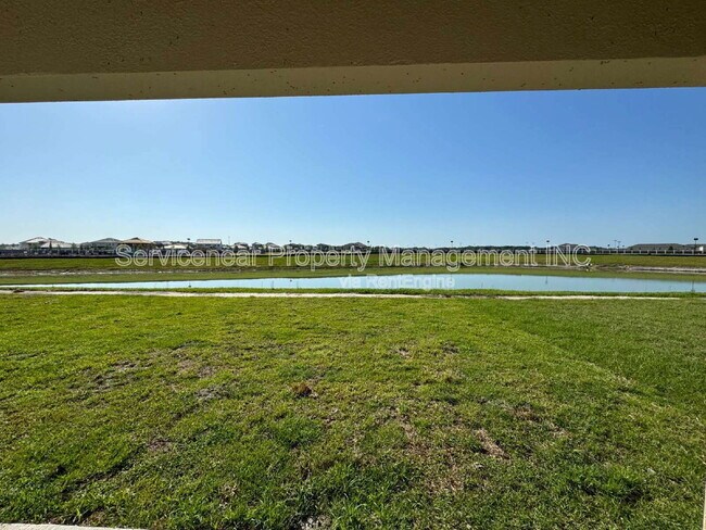 Foto del edificio - 11661 Radiant Shr Lp