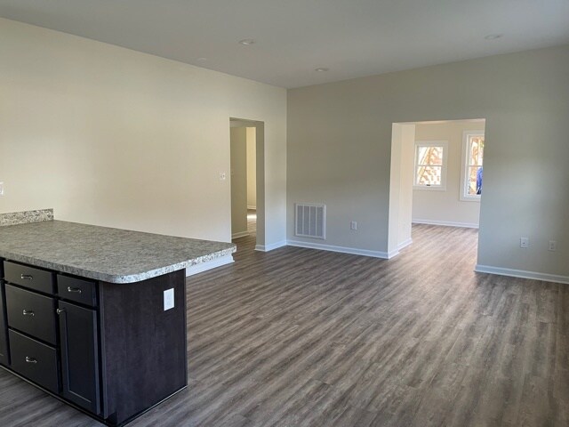 ¡¡ESPACIOSO!! - 13701 Old National Pike